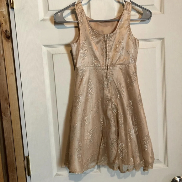 My Michelle Lace Gold Dress Girls Size 7 - Picture 3 of 4